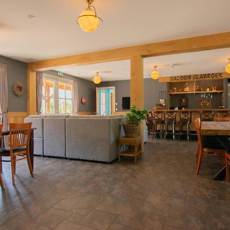 Lodge Slabroek Uden Luaran gambar