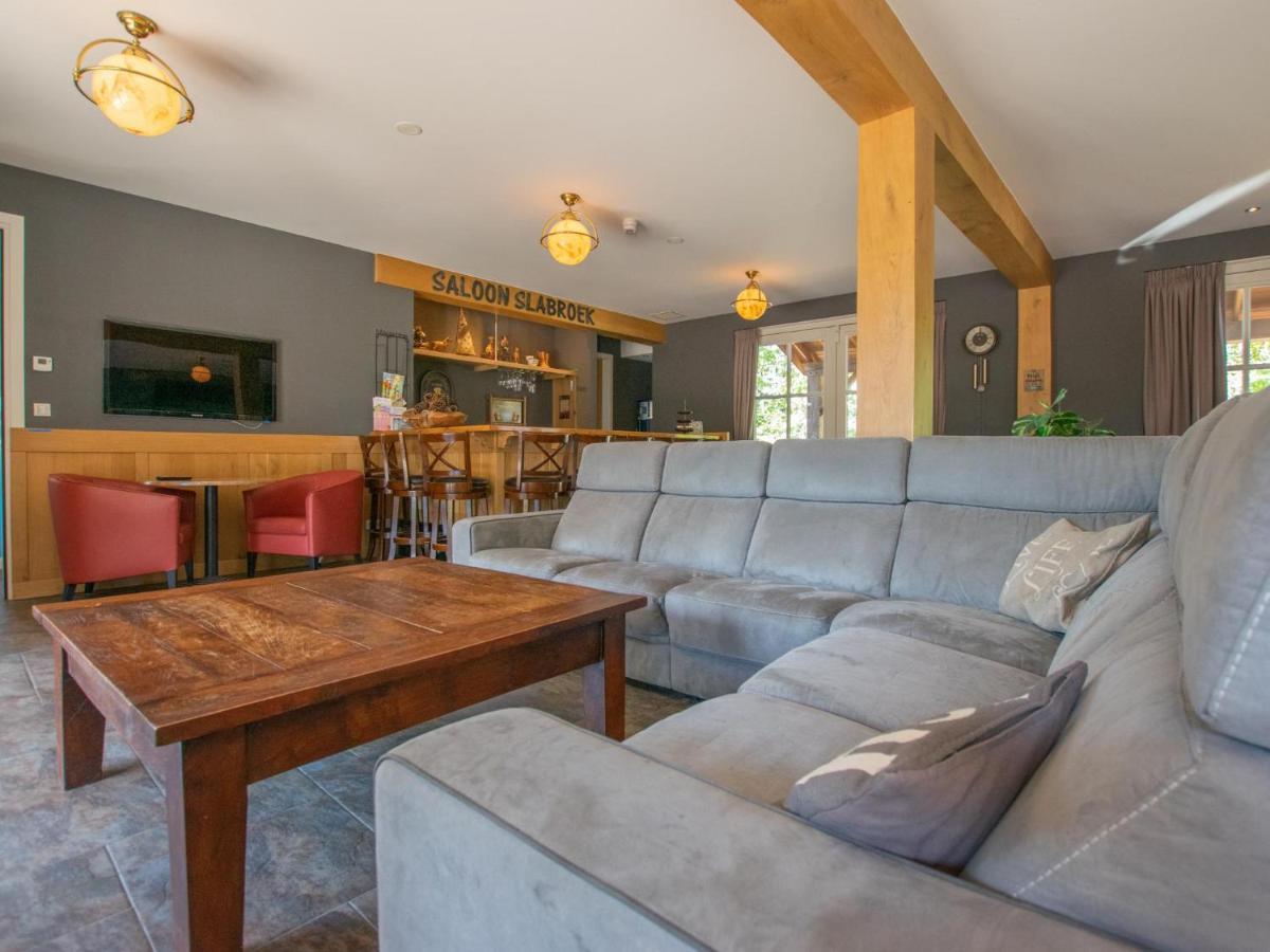 Lodge Slabroek Uden Luaran gambar