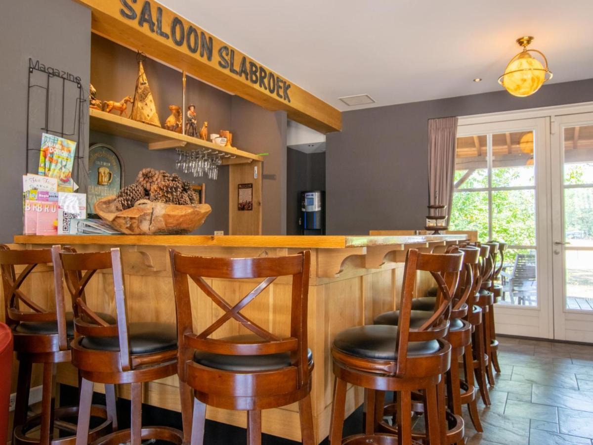 Lodge Slabroek Uden Luaran gambar