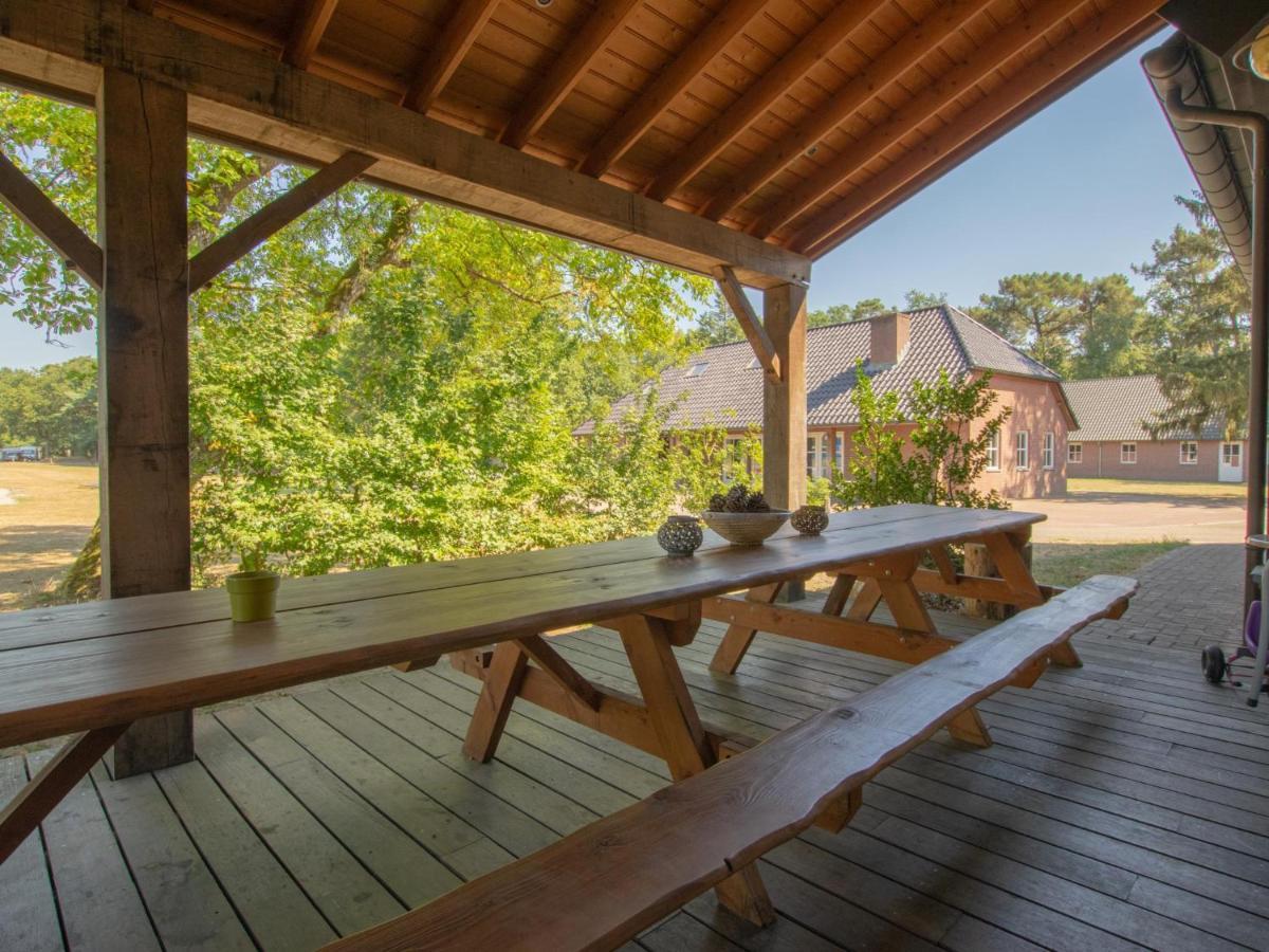Lodge Slabroek Uden Luaran gambar